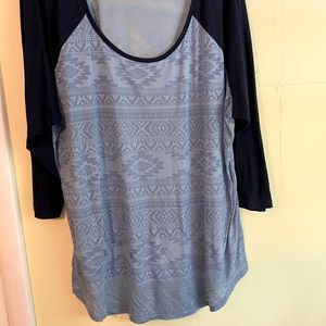 3/4 sleeve raglan blue top